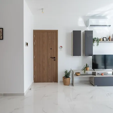 Taupe's 2-bedroom In Apartmán